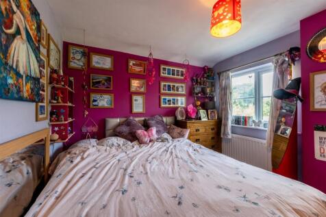 11a Eaton Road-013.jpg