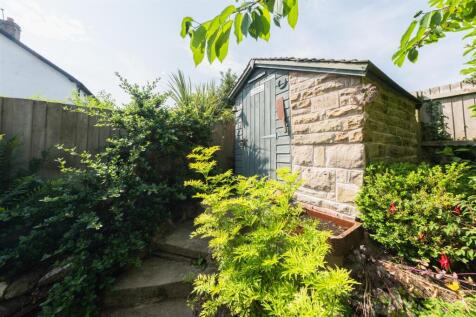 11a Eaton Road-020.jpg