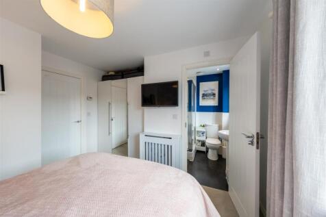 29 Firecrest Way-013.jpg