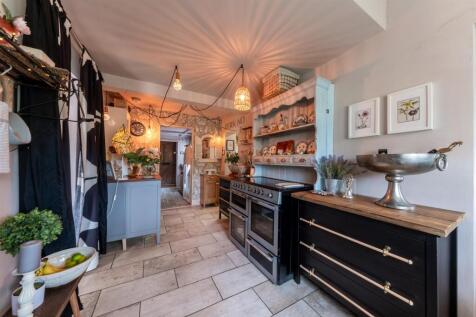 Fern Cottage-003.jpg