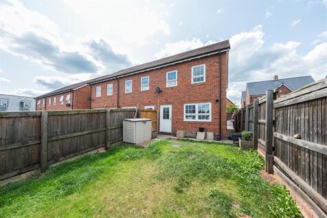 15 Hazelhurst Way-025.jpg