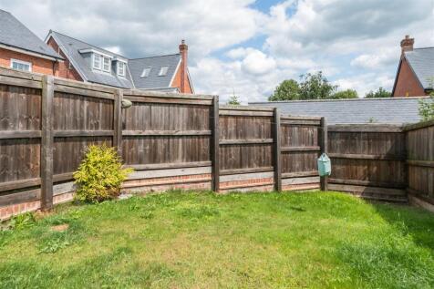 15 Hazelhurst Way-023.jpg