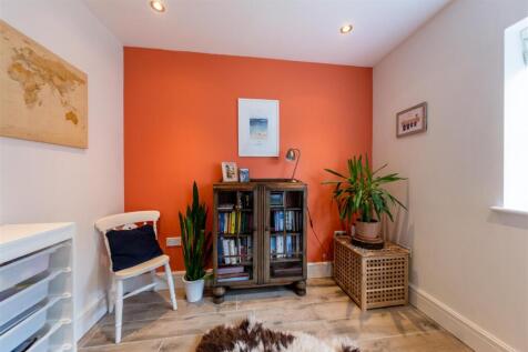 36 The Ridgeway-016.jpg