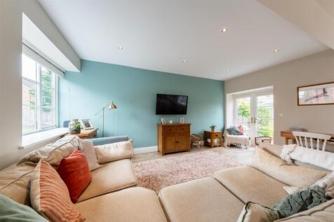 36 The Ridgeway-009.jpg
