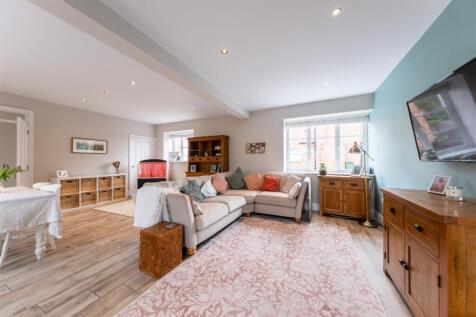 36 The Ridgeway-011.jpg