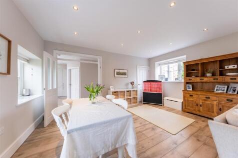 36 The Ridgeway-013.jpg