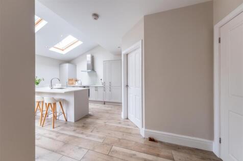 36 The Ridgeway-014.jpg
