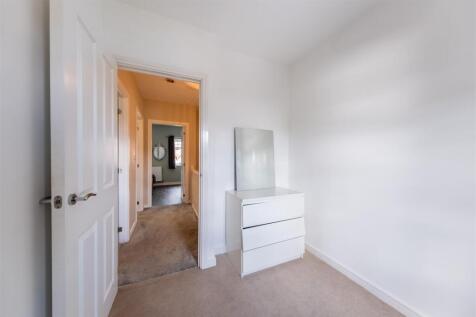 19 Hazelhurst Way-016.jpg