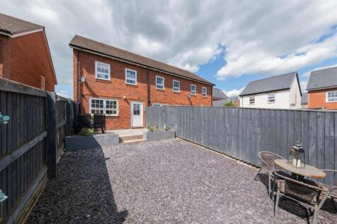 19 Hazelhurst Way-024.jpg