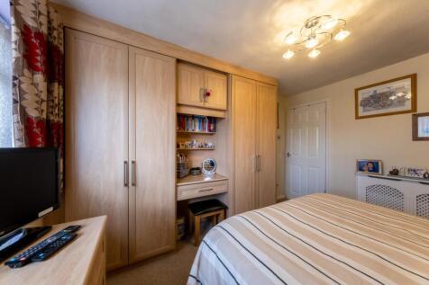 17 Andrew&#39;s Close-019.jpg