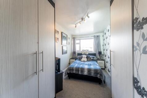 17 Andrew&#39;s Close-023.jpg
