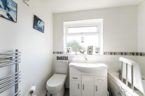 17 Andrew&#39;s Close-028.jpg
