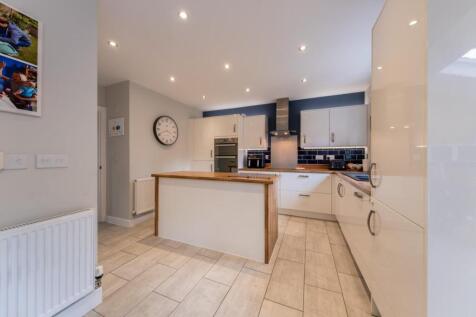 30 Thistle Close-015.jpg