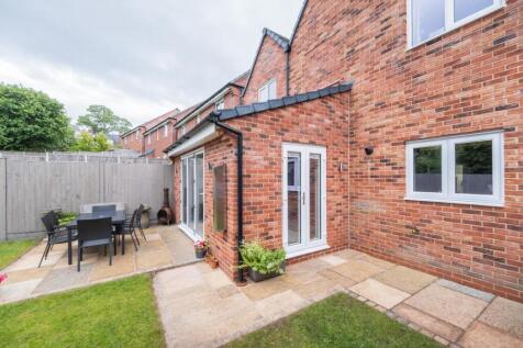30 Thistle Close-047.jpg