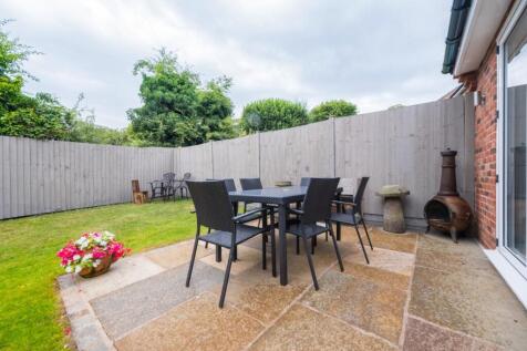 30 Thistle Close-052.jpg