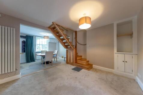 11 Brook Road-004.jpg