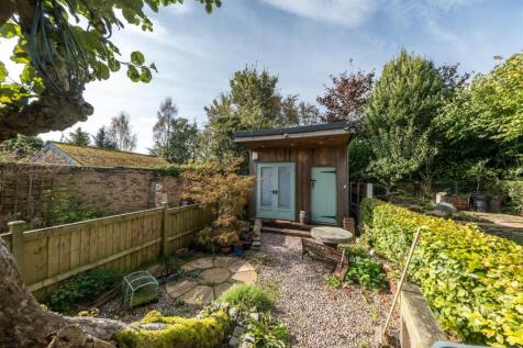 11 Brook Road-022.jpg
