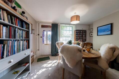 11 Brook Road-006.jpg
