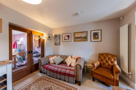 11 Brook Road-006.jpg