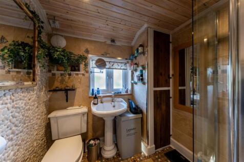 11 Brook Road-018.jpg