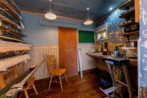 11 Brook Road-017.jpg