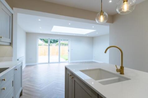 8 Oakfield Avenue-011.jpg