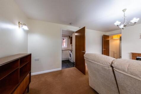 7 Rathbone Park-004.jpg