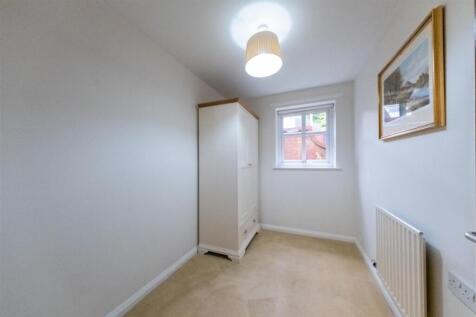 7 Rathbone Park-010.jpg