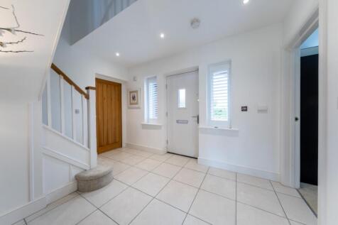 5 Grange Close-028.jpg