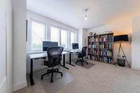 5 Grange Close-022.jpg