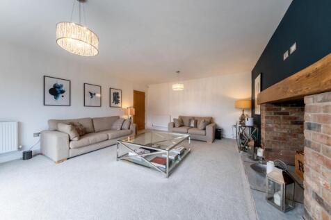 5 Grange Close-019.jpg