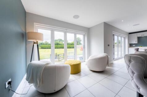 5 Grange Close-010.jpg