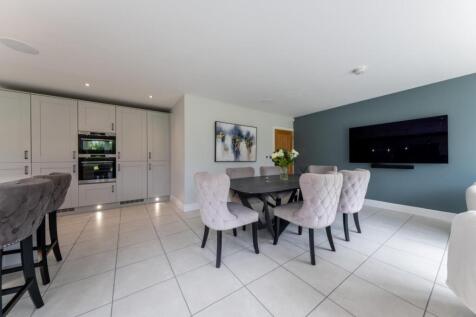 5 Grange Close-012.jpg