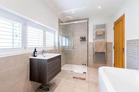 5 Grange Close-053.jpg
