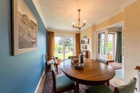 55 Peel Crescent-007.jpg