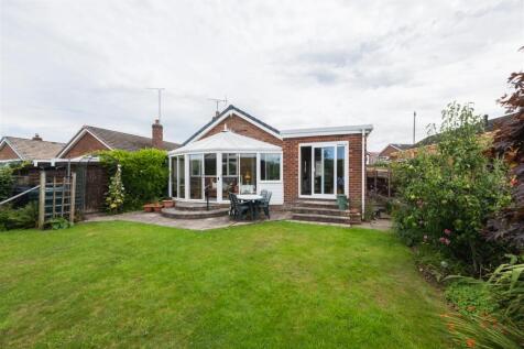 55 Peel Crescent-030.jpg