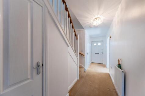 9 Oswalds Way-014.jpg