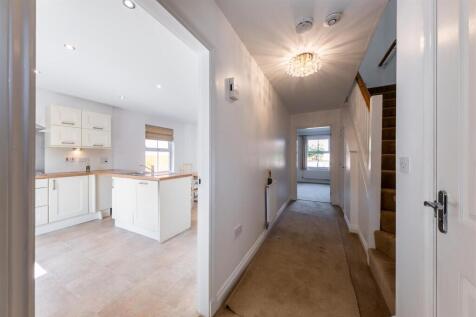 9 Oswalds Way-017.jpg