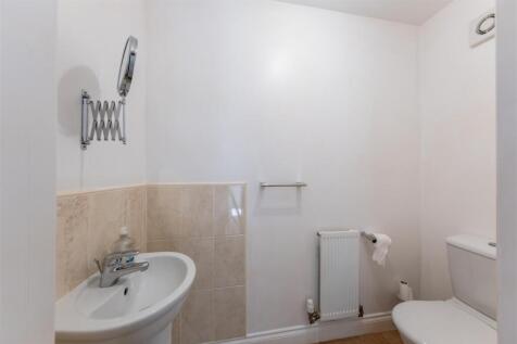 9 Oswalds Way-016.jpg