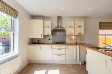 9 Oswalds Way-003.jpg