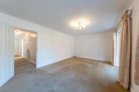 9 Oswalds Way-009.jpg
