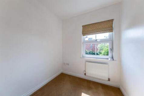 9 Oswalds Way-025.jpg