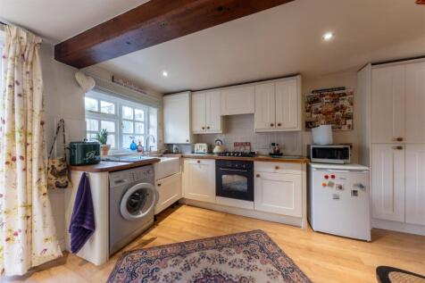 9 Eaton Road-002.jpg
