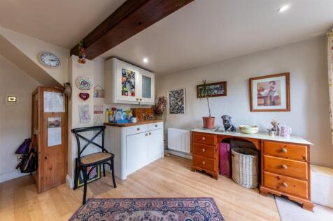 9 Eaton Road-004.jpg