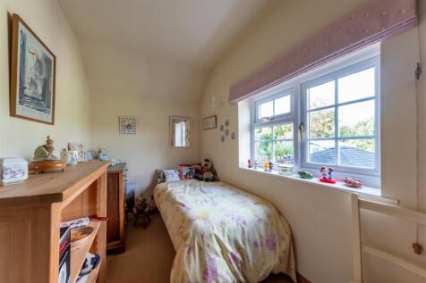 9 Eaton Road-013.jpg