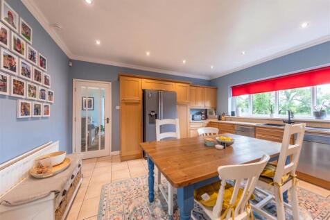 10 Walkers Lane-005.jpg