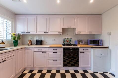 1 Nixon Road -002.jpg