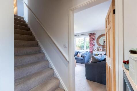 10 Abbotts Road-017.jpg