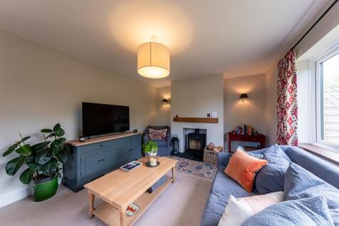 10 Abbotts Road-012.jpg