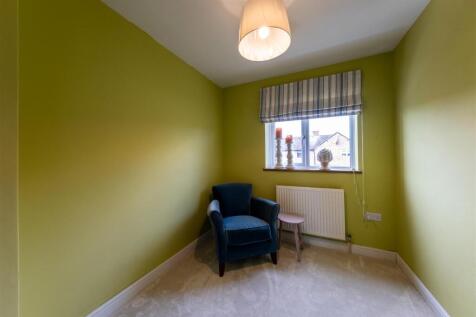 10 Abbotts Road-025.jpg